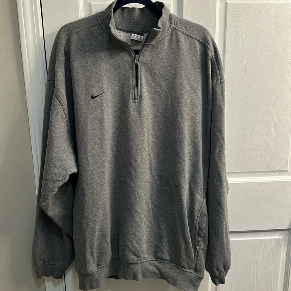 Nike Quarter Zip Sweatshirt with Pockets, Size 2XL